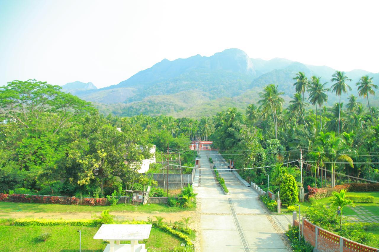 Five Falls Resort Kuttālam Exterior foto