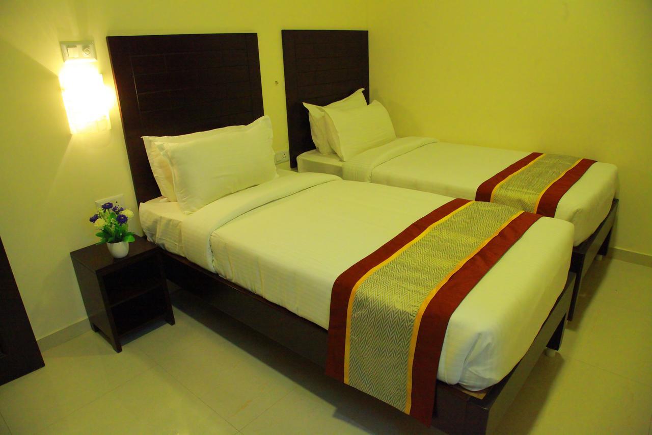 Five Falls Resort Kuttālam Exterior foto