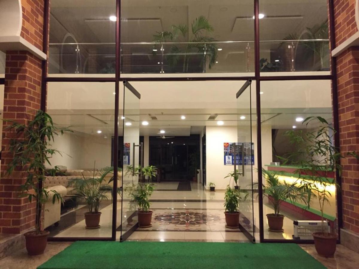 Five Falls Resort Kuttālam Exterior foto